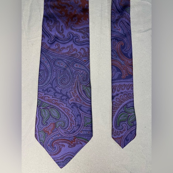 Men’s ETRO Purple Red Green Paisley Designer Classic Regular Silk Tie Italy - Picture 2 of 4